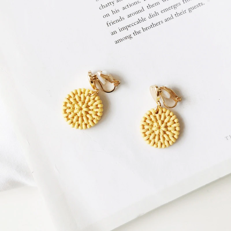 

Weave Clip On Earrings Clip Circle Pendant Round Non Pierced Earring Small Heart Women Handmade Jewelry Accesories For Women