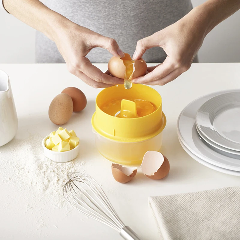 

Egg Separator with Large Capacity Container Yolk Filter PP Material Kitchen Helper for Baking Cooking 13*13*7.5cm MDJ998