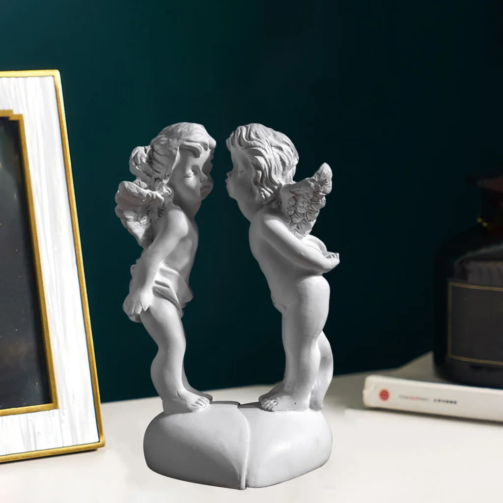 

Resin Couples Cupid Angel Crafts Statue Garden Decoration Collectible Ornament Memorial Cherub Sculpture Bar Hotel Decor