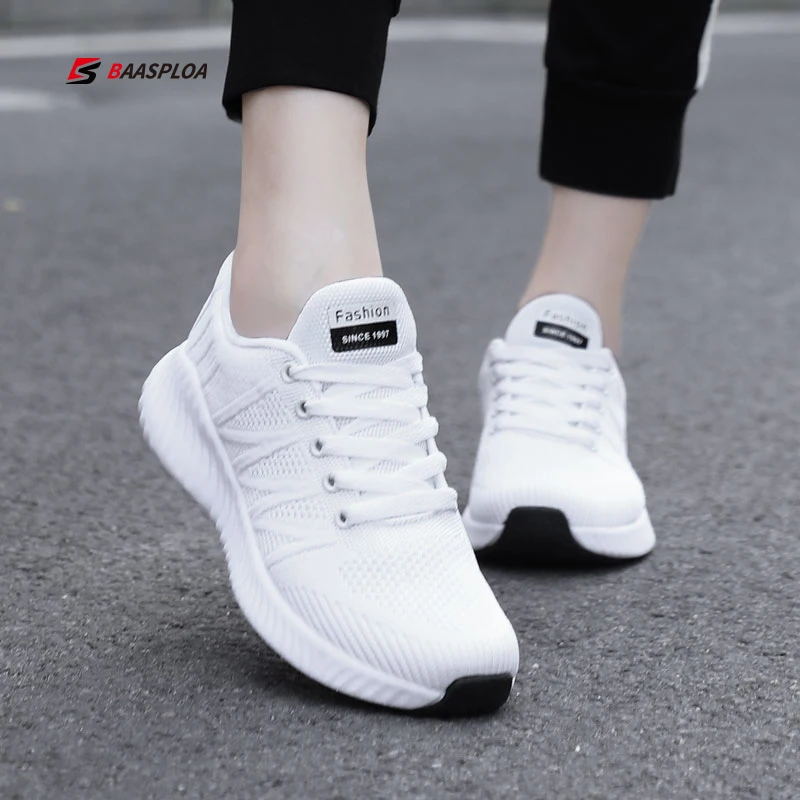 2022 Sneaker Brand Lace-up Shoes Non-Slip Wear-Resistant Soft Running Shoes Tennis Big Size Breathable Sports Sneakers For Woman