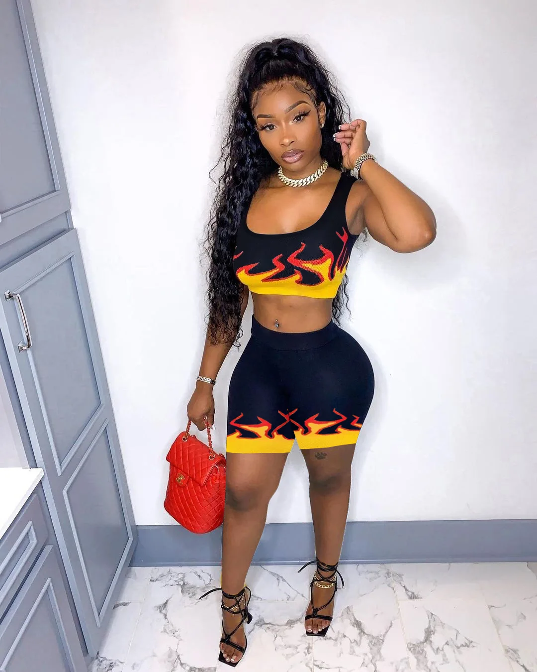 Женский Повседневный комплект из двух предметов облегающий топ и шорты с принтом