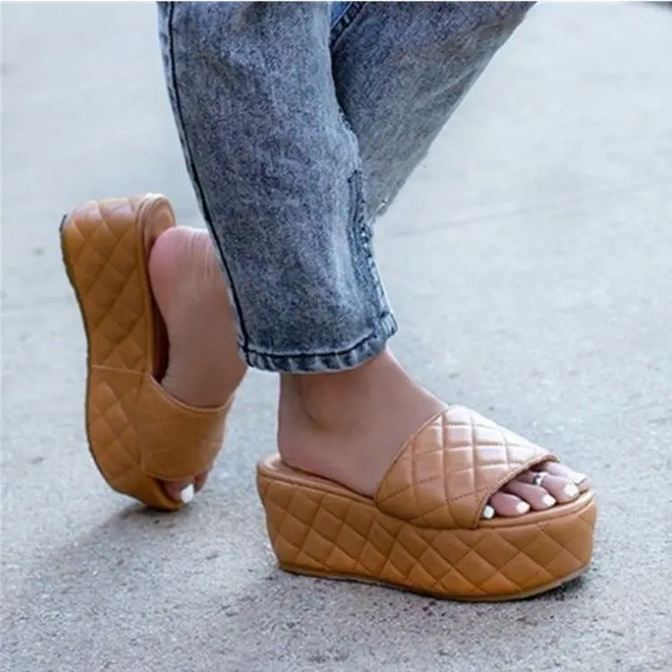 

Women's Thick-soled Slippers 2021 Summer New Round Head Solid Color Casual Shoes Flat Open-toed Beach Shoes Zapatos De Mujer