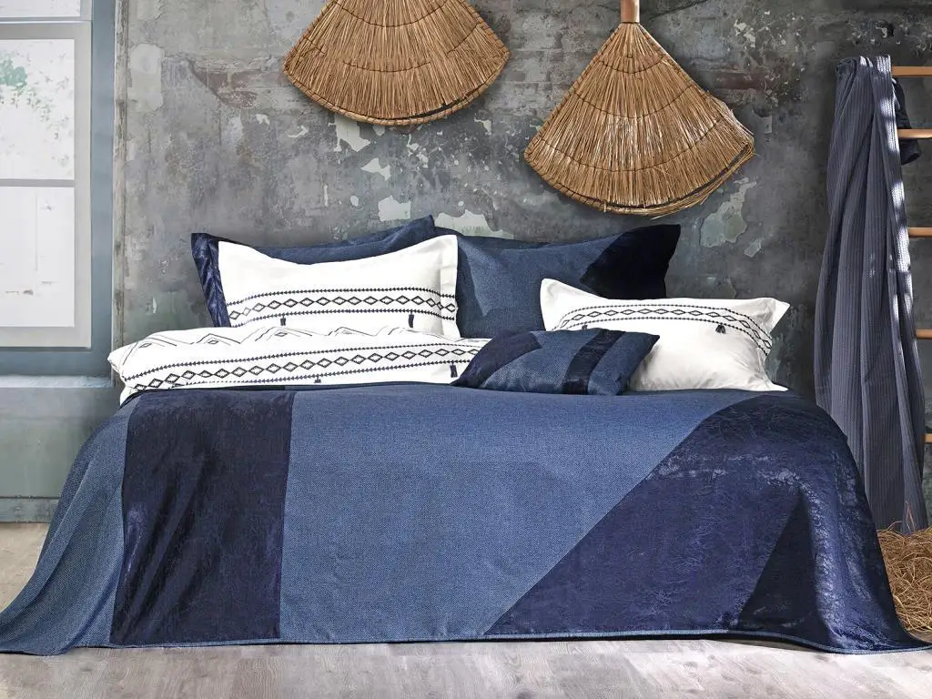 

Olympus Double Personality Nevresimli Bed Cover Smoked