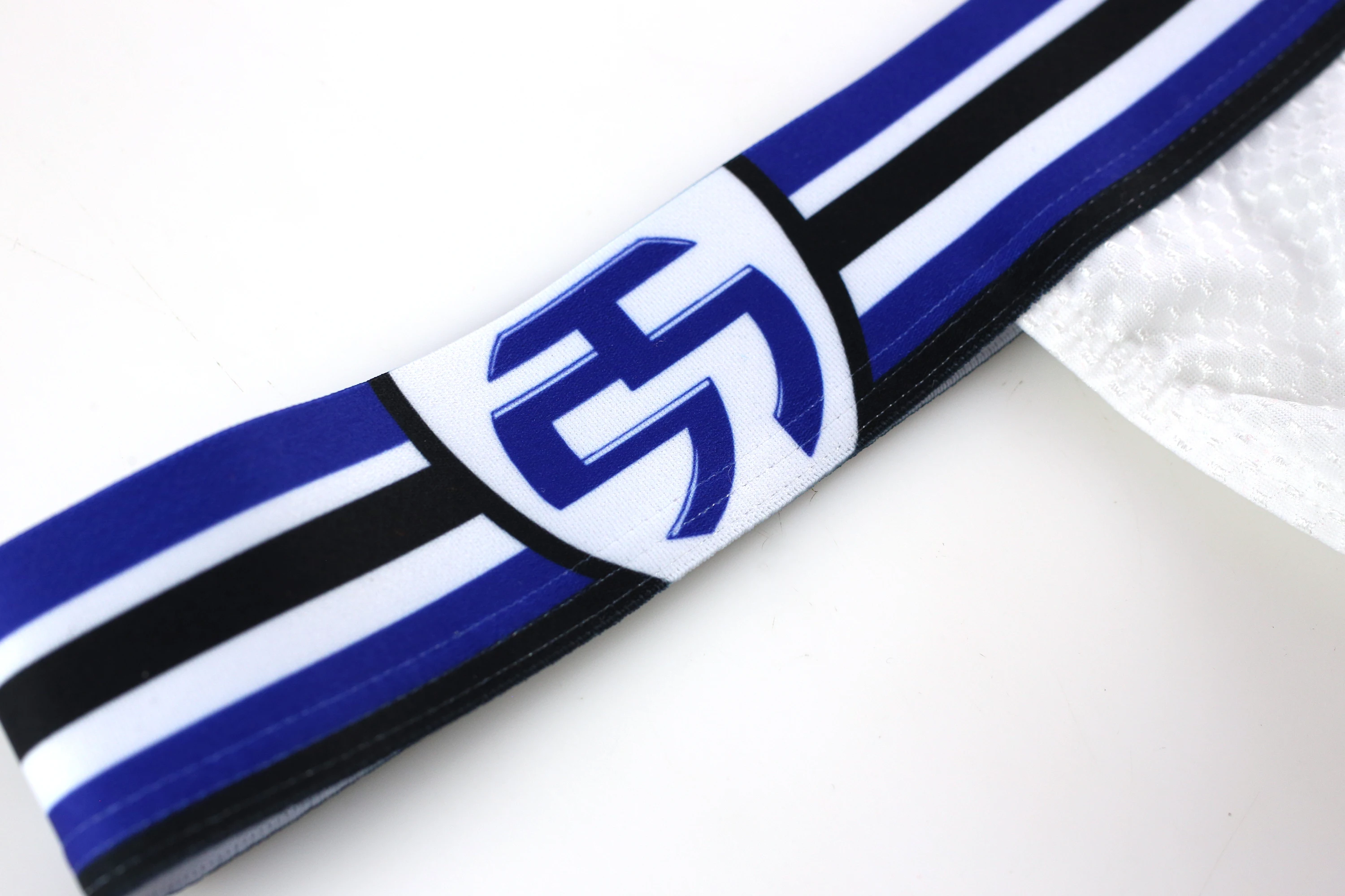 Новые мужские нейлоновые стринги сексуальные трусики с Т-образным ремешком для