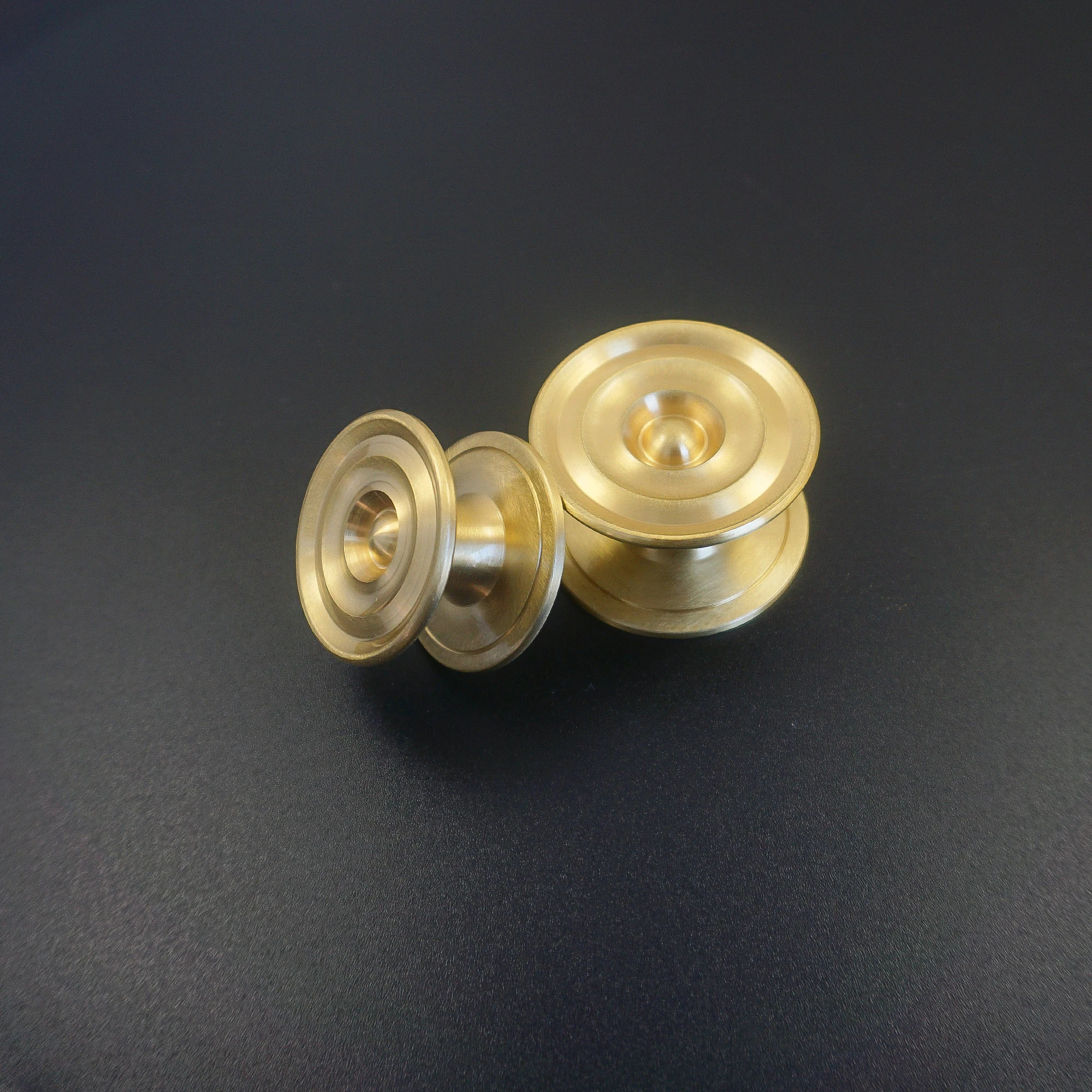 

Solid Brass Round Handle for Furniture Gold Cabinet Pulls Modern Luxury Wardrobe Handles Cupboard Door Knobs Cabinets Hardware