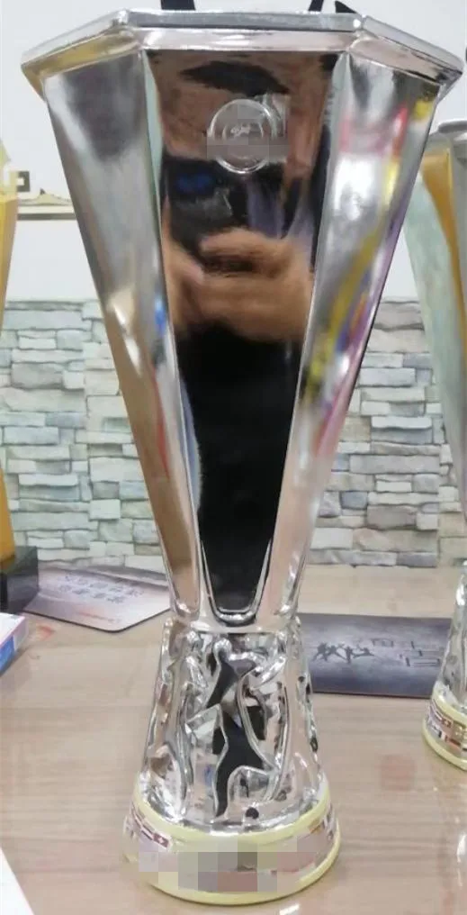 

Bertoni Cup Europa Champions League Football Souvenir Replica 44 Cm Competition Prize Collection