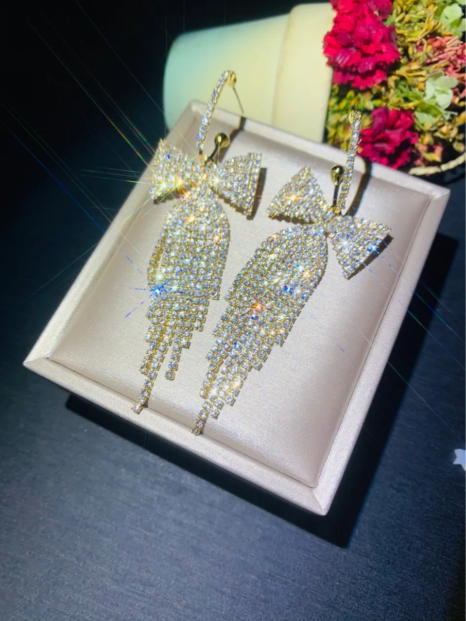 

Tassel bow heavy industry versatile fairy style girlfriends super flash silver needle earrings