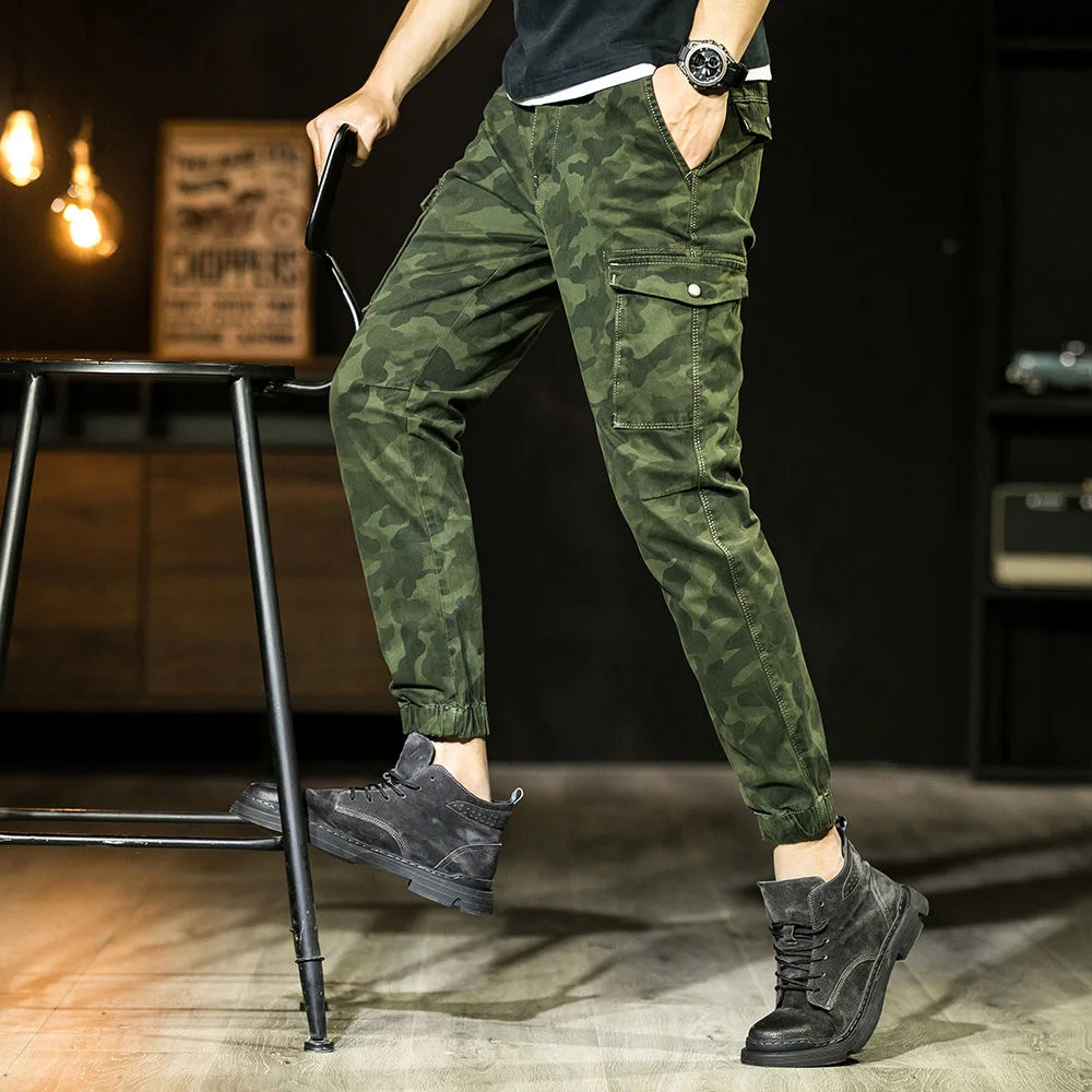 

Classic fashion work clothes elastic camouflage Leggings men's slim fit multi bag Leggings