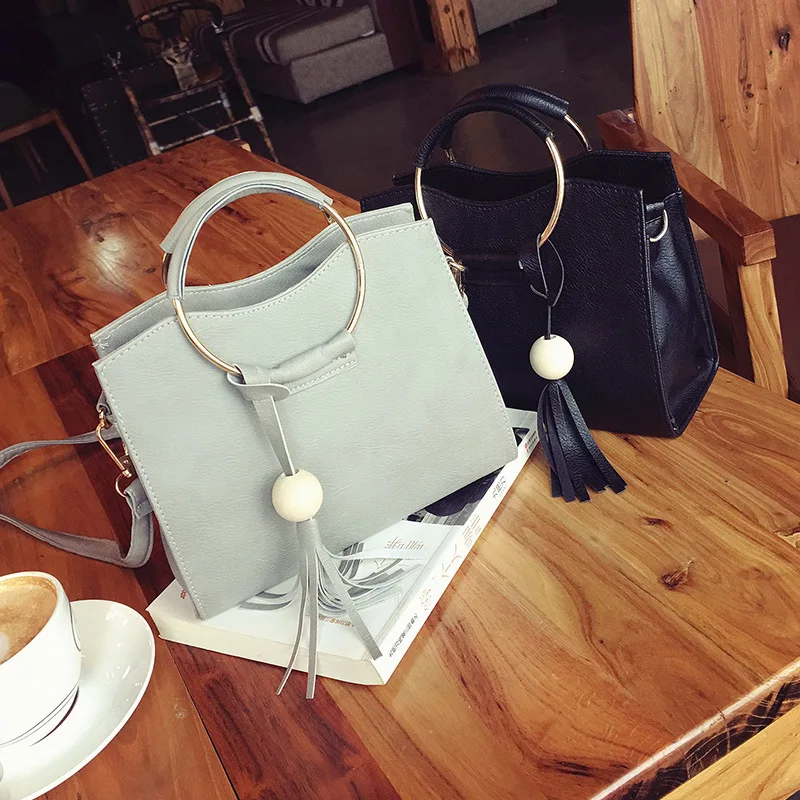 

Women's Bag Shoulder Bag Crossbody Bag Ring Handbag Retro Tassel Handbag with Wooden Beads Decoration Shape-Fixed bags for women
