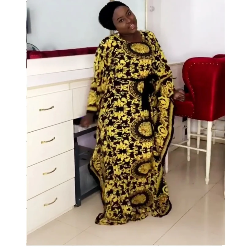 Женское платье в полоску длинное эластичное с коротким рукавом и принтом обхват