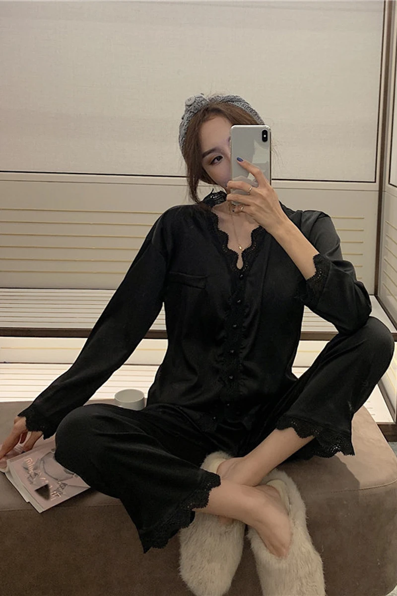 

SALIENCY Homewear Set 2020 New Sexy Lace V Collar Cardigan Pajamas Black Slacks Spring and Autumn Women's Two-piece Suit