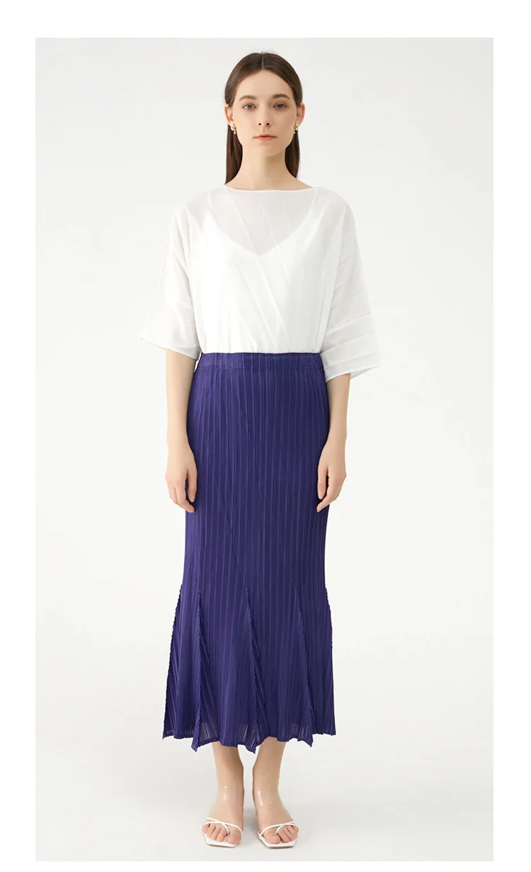 

Oversized T-Shirt Women's Summer White Tops 2021 Slash Neck Batwing Sleeves Loose Handmade Pleated Plus Size Tee Top