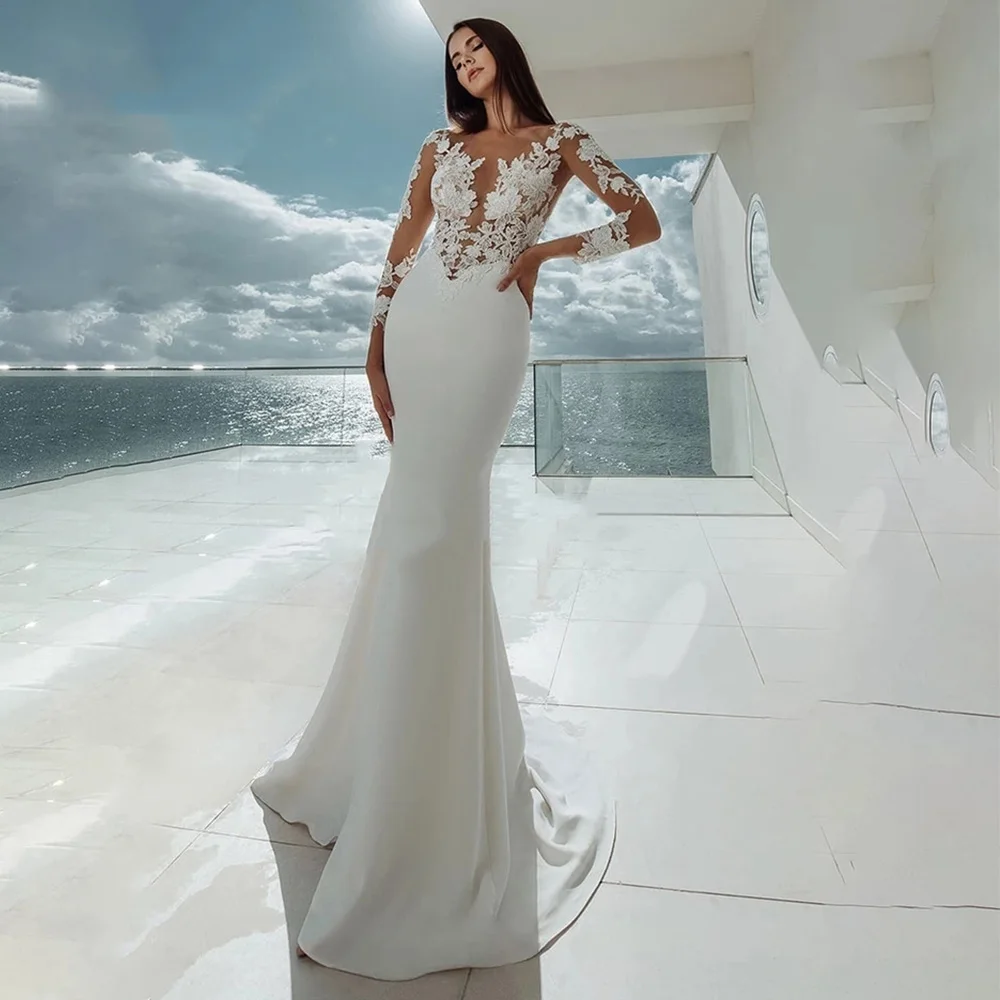 

Женское платье с юбкой-годе, V-образным вырезом и открытой спиной