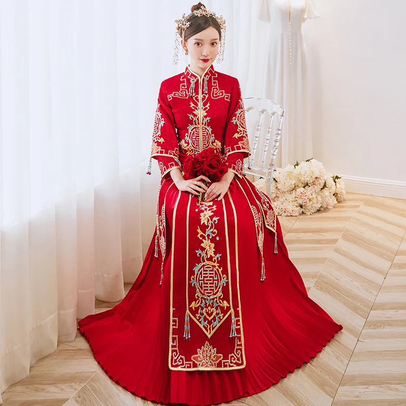 

Свадебный костюм большого размера с вышивкой для влюбленных, Чонсам в китайском стиле, комплект для брака, одежда для невесты, жениха, тосто...