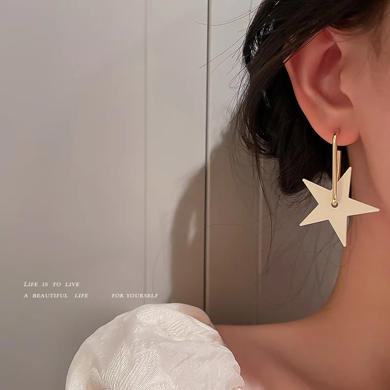 

Women's Earrings 925 Silver Pins White Five-pointed Star Simple Long Metal Minimalist Fashion Jewelry Accessories