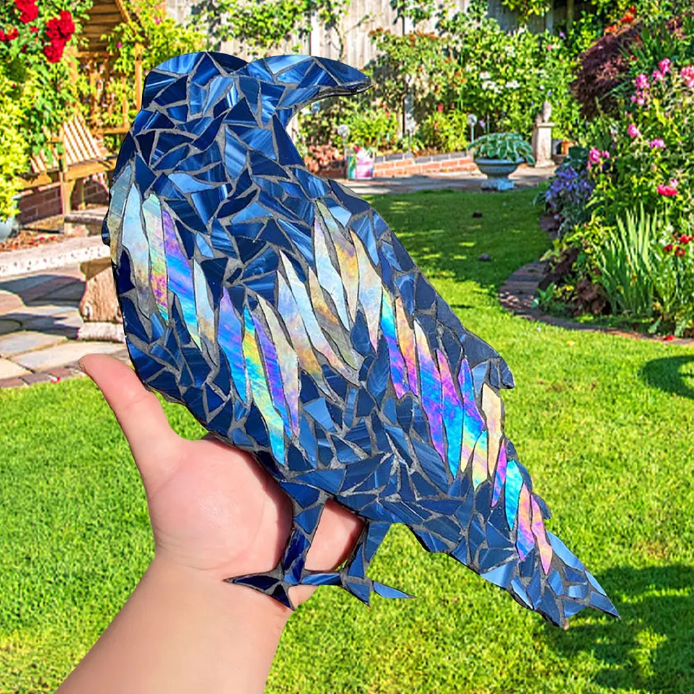 

Garden Crow Decoration Northern Lights Acrylic Mysterious Crow Witch Craft Ornament Fake Bird Hunting Realistic Decor For Bird