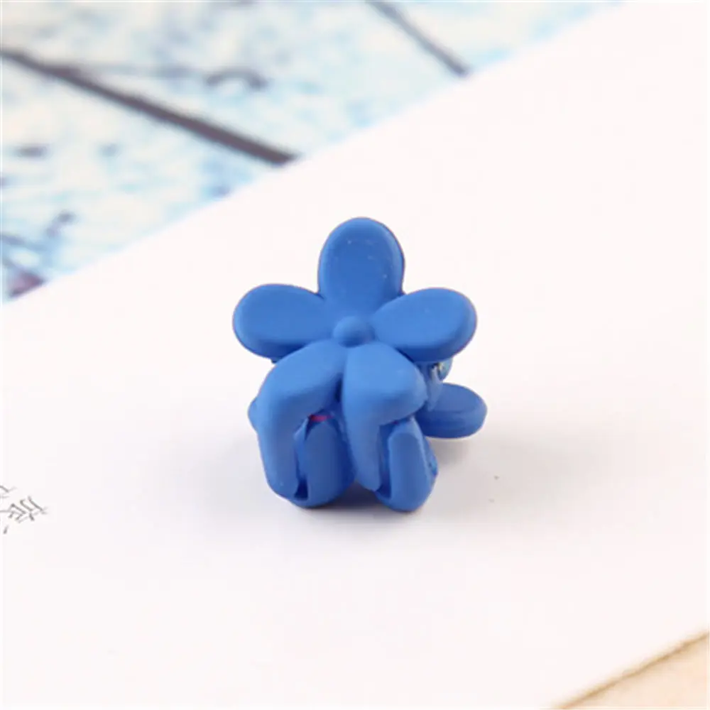 blue 10 шт. новые модные маленькие заколки для волос для маленьких девочек, милые заколки для волос карамельного цвета с цветком, детские заколки, аксессуары для волос - Цвет: blue