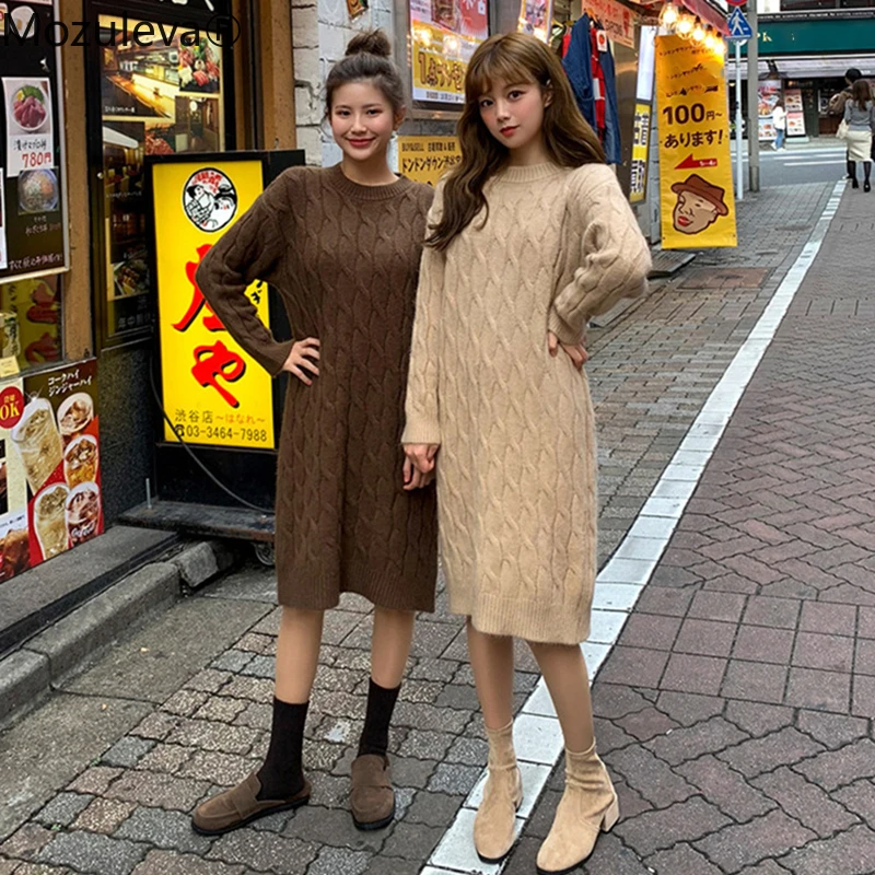 Женское трикотажное платье-свитер Mozuleva теплое платье средней длины большого