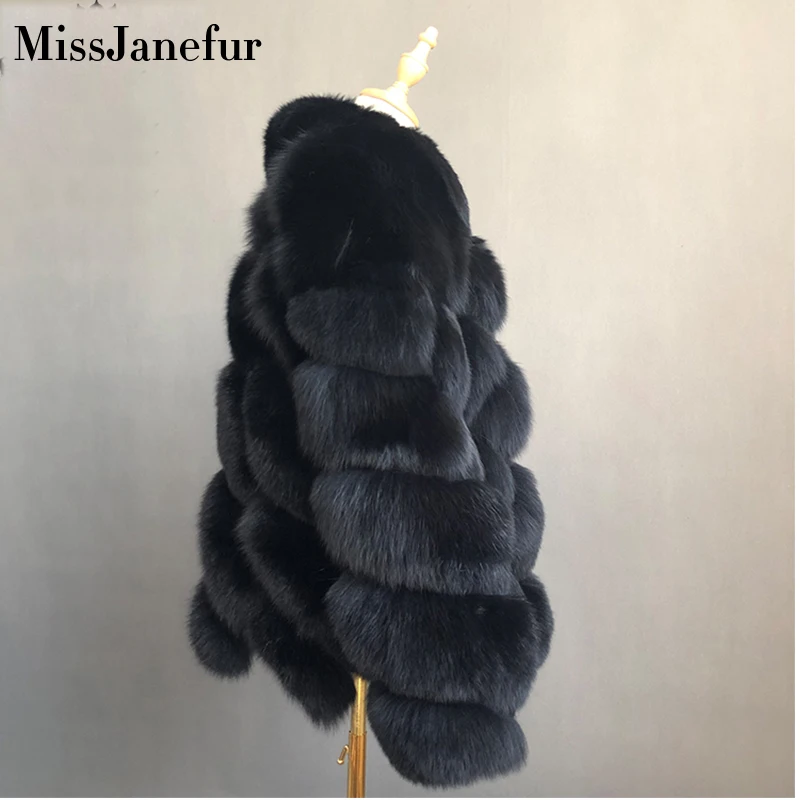 Модное темно-серое пальто короткое из натурального меха Женское Лисьего зимняя