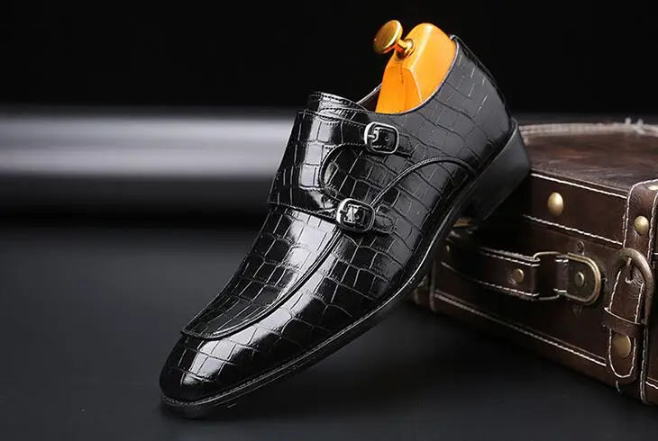 Официальная оксфордская обувь с острым носком и ремешком в британском стиле для