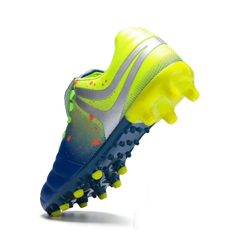 Fashion Colourful Cleats Soccer Shoes Men Low top Spike Football Shoes Men Cheap Futsal Men Shoes Sports Shoes zapatos de futbol