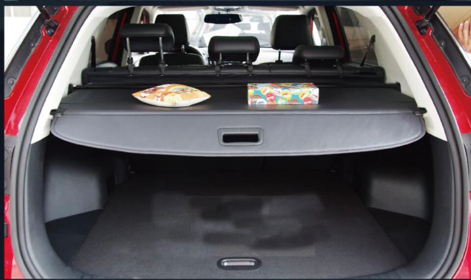 Черный защитный козырек для задней части багажника груза CHANGAN CS55 2015 2016 2017 2018 |