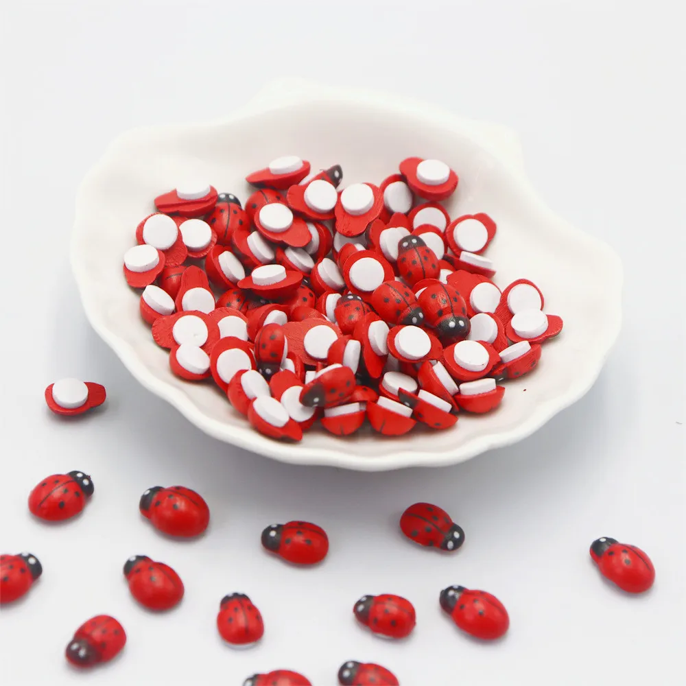 

Деревянные наклейки Божья коровка 20 шт