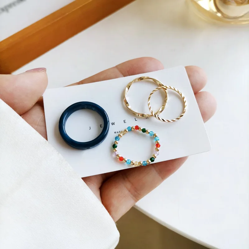 

4pcs/set Retro Simple Rings Y2k Ins Style Fashion Design Imitation Pearls Gold Beaded Rings Personality Contrast Colors Jewelry