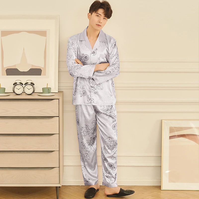 

Autumn Winter Mens Ice Silk Long Sleeve Trousers Print Satin Pajamas Sets Male Cardigan Lapel Thin Pyjama Home Clothes Sleepwear