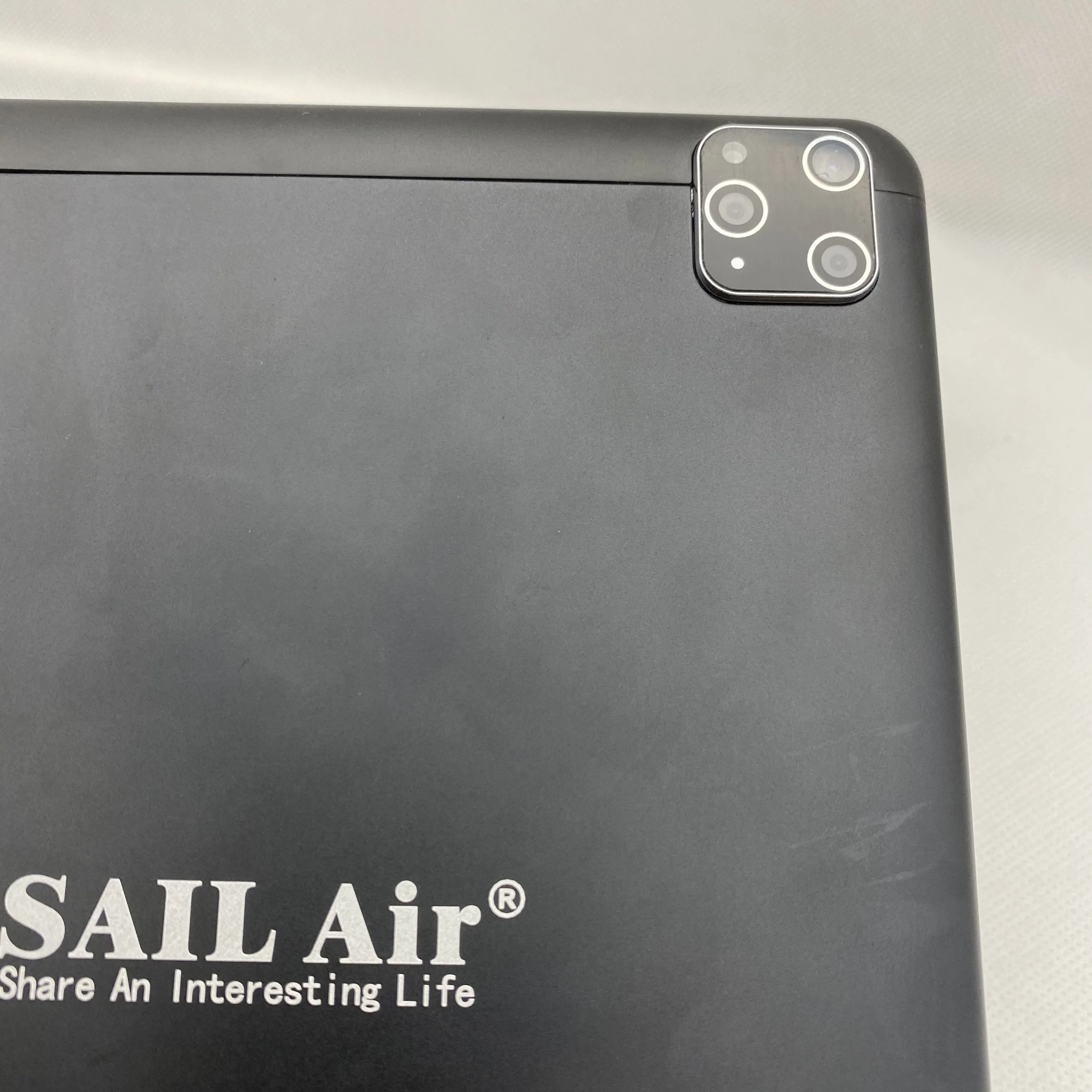 10-дюймовый планшет с четырёхъядерным процессором ОЗУ 1 ГБ ПЗУ 16 Гб | Электроника