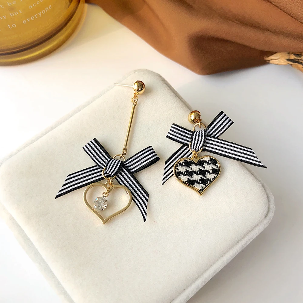 

INS Style Earrings Fashion Personality Creative Design Bowknot Asymmetric Shape Stud Earrings Women Fine Jewelry Gift