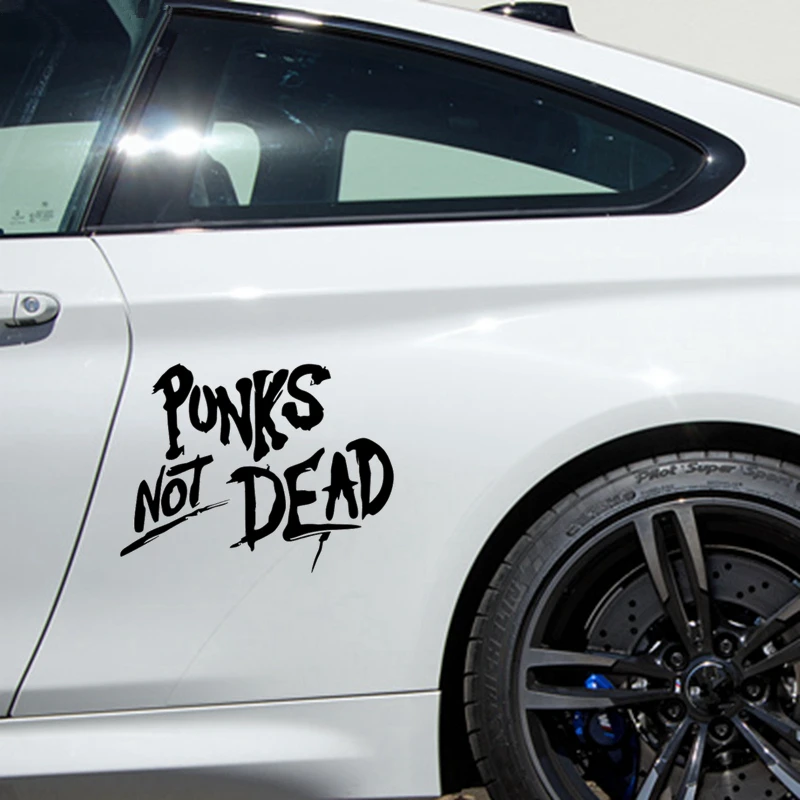 

Punks Not Dead Funny Car Sticker Windshield Bumper Motorcycle Decal High Quality KK Vinyl A4 Q3 Auto Decoration waterproof PVC