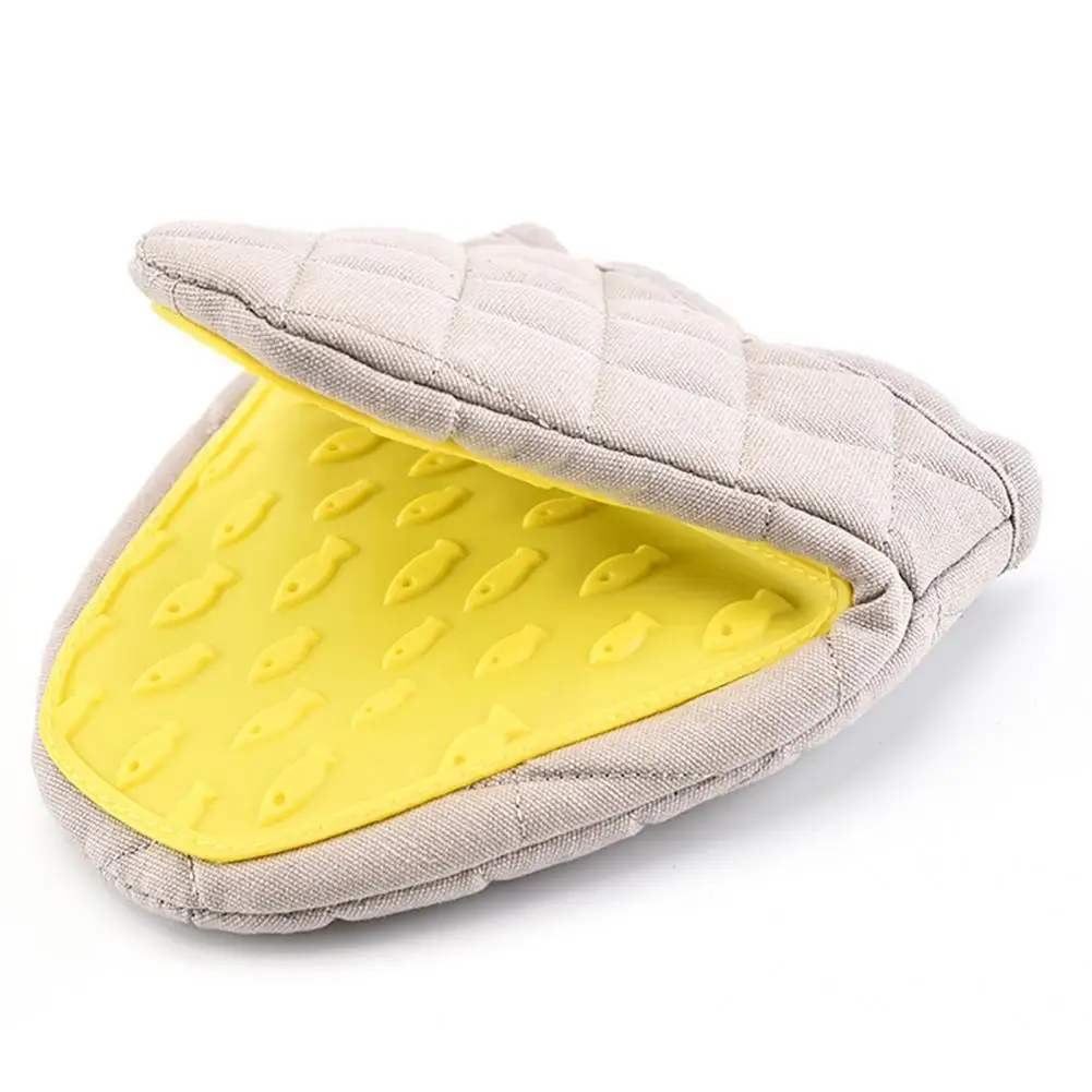 

Silicone Attractive Anti-slid Soft Oven Clip Not Easy Deformed Oven Clip Glove Lightweight for Kitchen