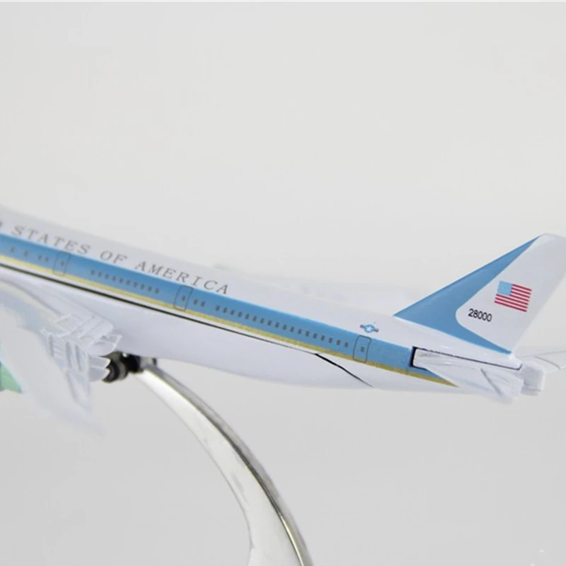 16 см 1:400 масштаб самолетов Air Force One Boeing B747 модель с шасси сплава самолета Модель