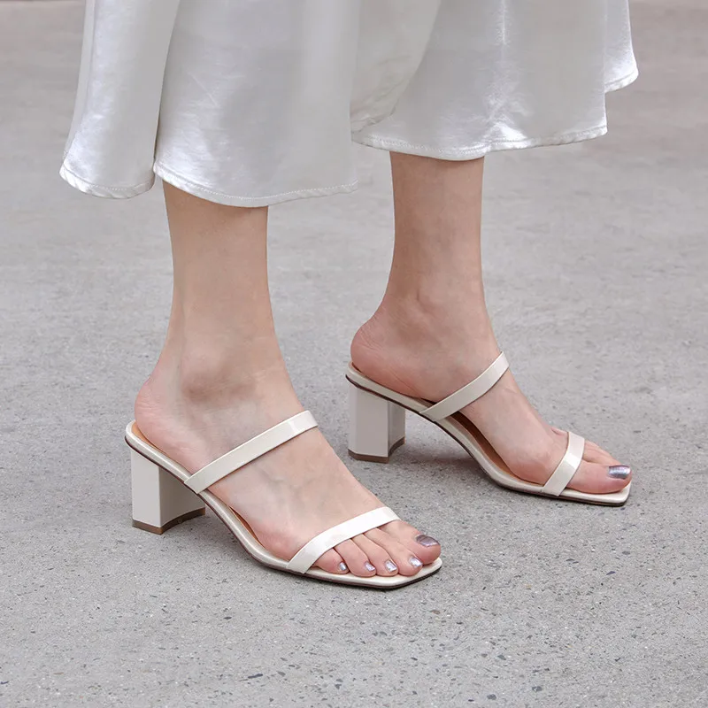 

Smeeroon 2020 top quality women slipper simple square high heel summer casual party shoes vintage square toe ladies slipper