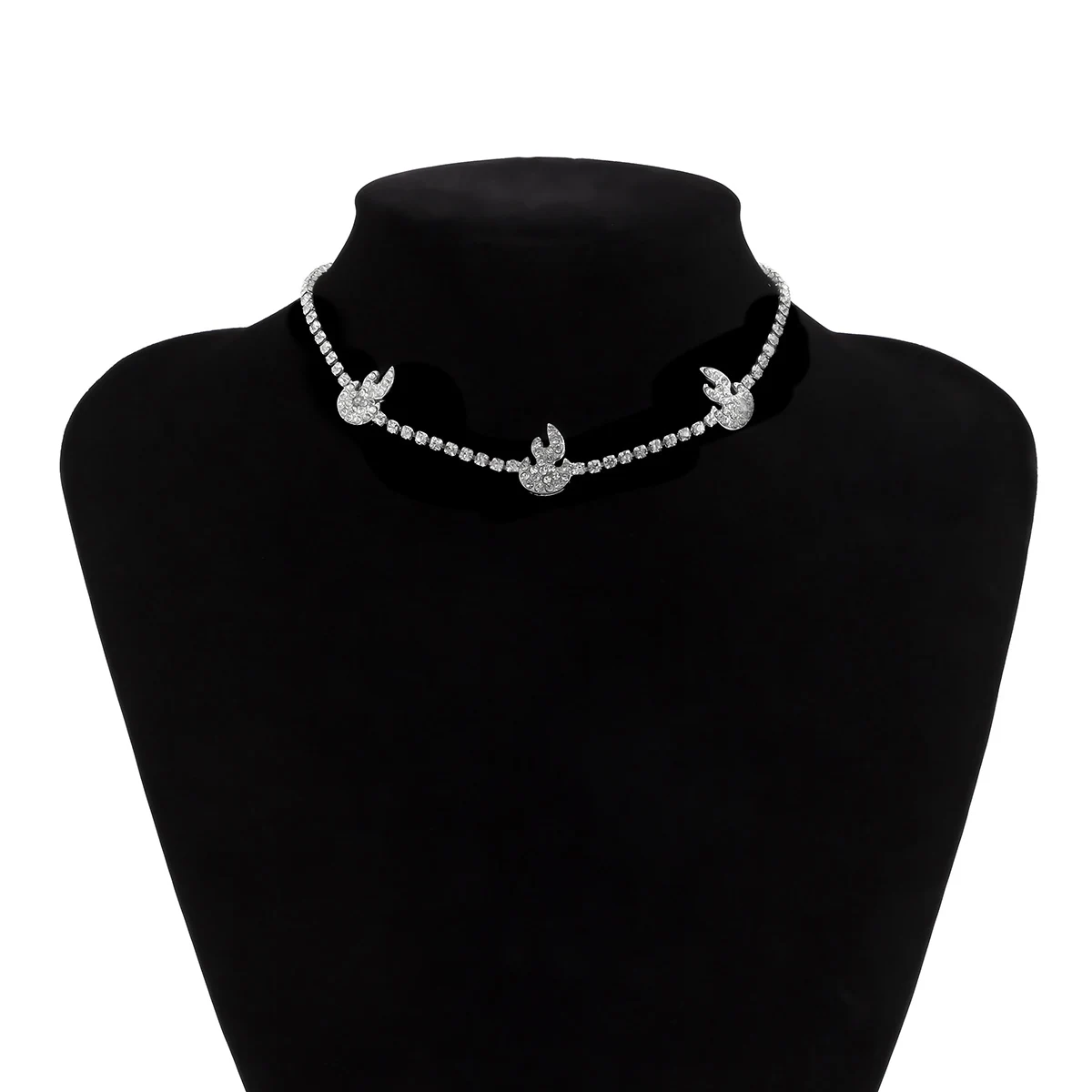 

KunJoe 2021 New Fashion Choker Necklace Personality Cute Pendant Charm Necklace for Women Clavicle Chain Short Necklace Jewelry