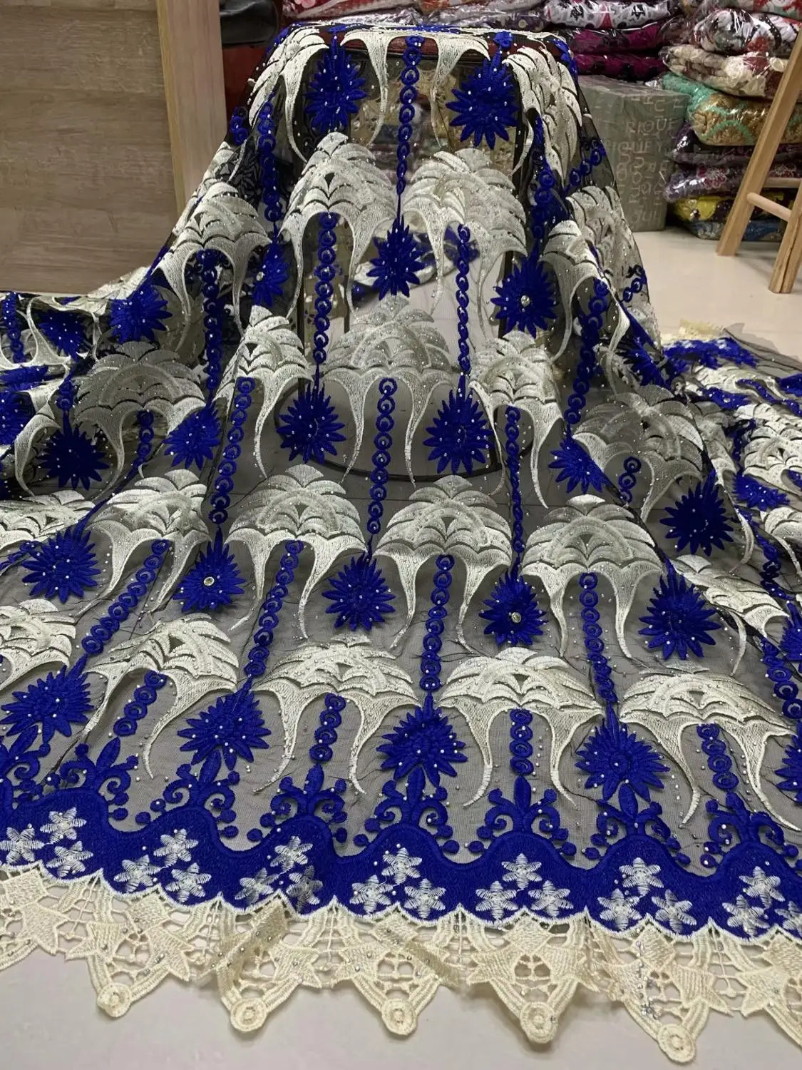 2020 Королевский синий гипюр вышитые стразы кружева ткань для невесты высокое