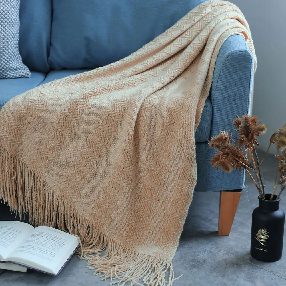 

Home Hotel Sofa Throws Solid Cozy Acrylic Knitted Soft Tassels Blanket With Decorative Gold Silk Wave Pattern For Chair Bed