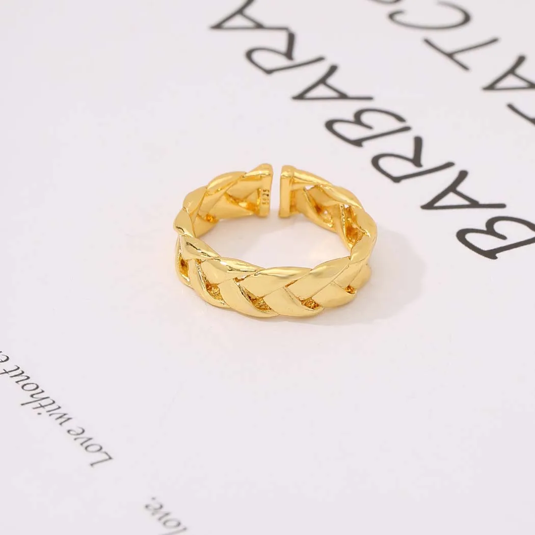 Модное кольцо неправильной формы золотого цвета гладкое регулируемое Открытое
