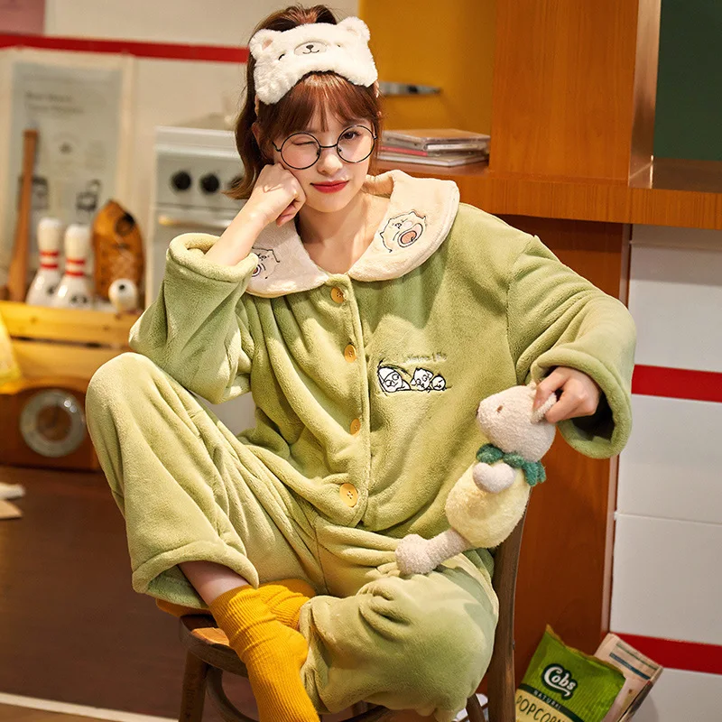 

2020 Woman Winter Flannel 2 Pieces Pajamas Set Long Sleeve Warm Thick Soft Simple Cute Homewear Sleepwear Pajamas pijamas PJS