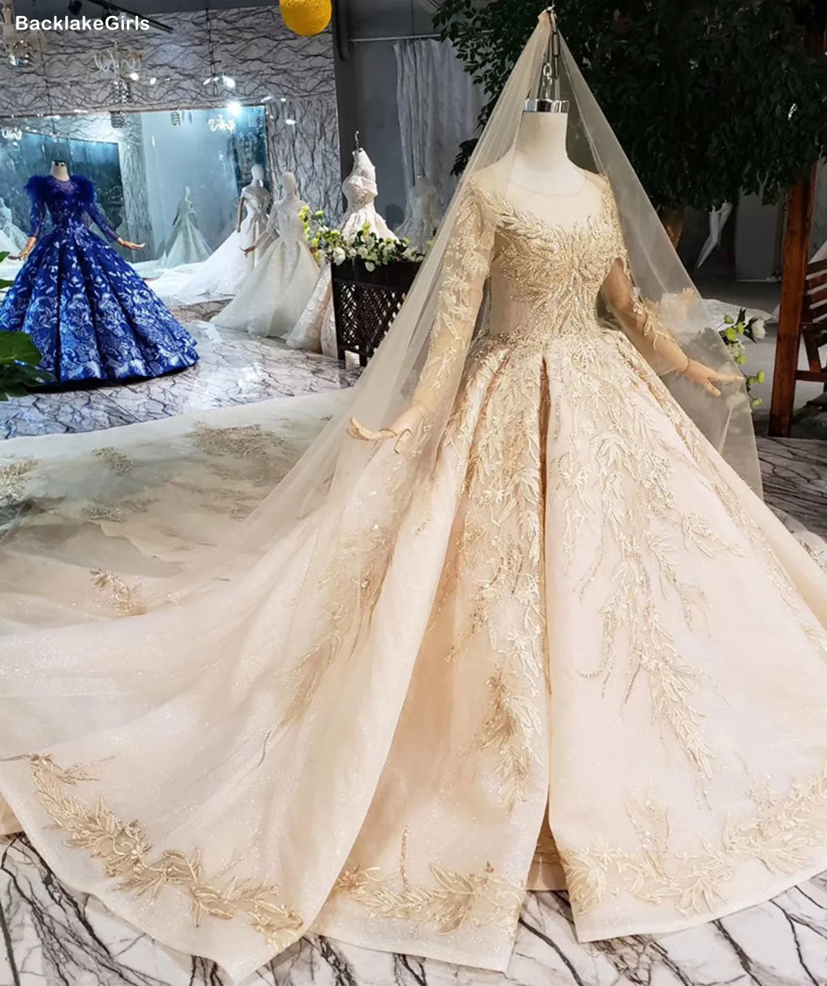 Свадебное платье со съемным шлейфом Платье с длинными рукавами и круглым вырезом