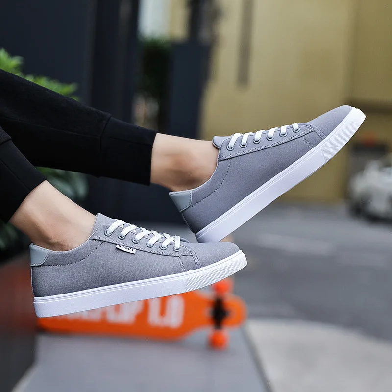 Новые Популярные стильные мужские повседневные туфли на шнуровке плоской