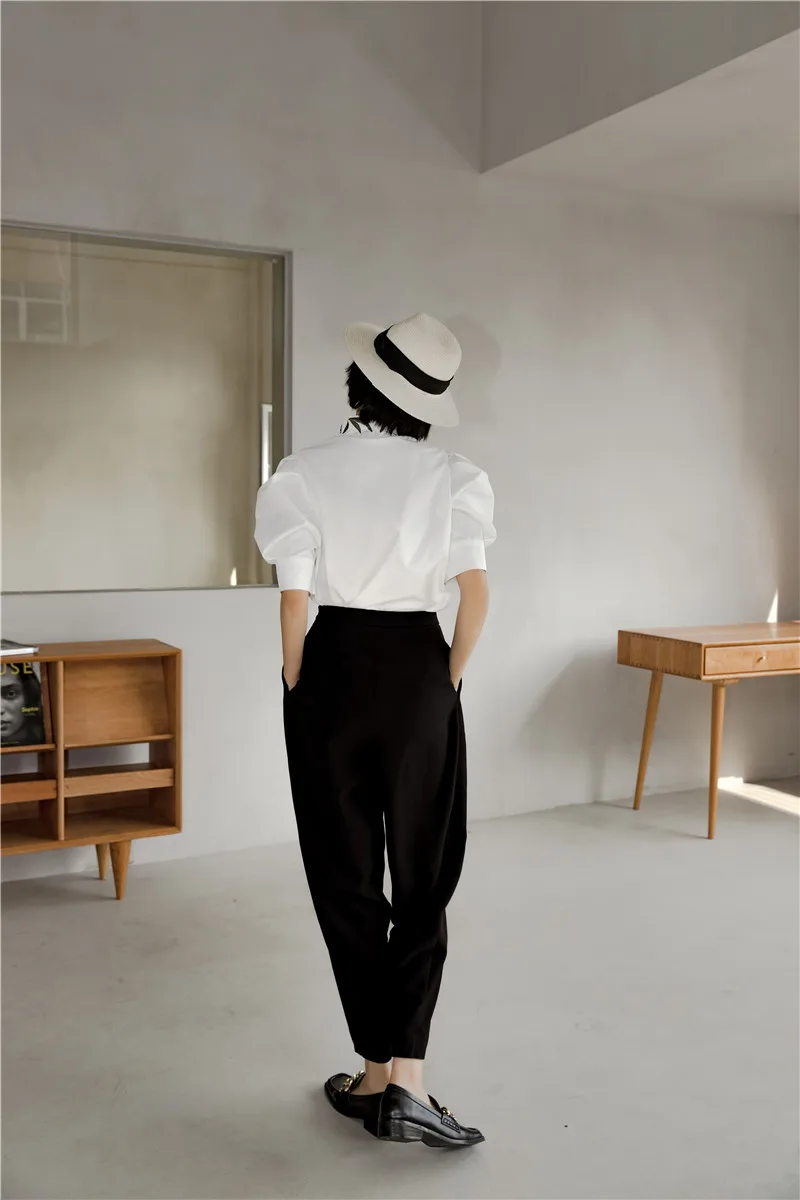 

SHENGPALAE embroidery flower blouse women's summer 2021 new lapel single breasted loose short puff sleeve shirt female 5C150