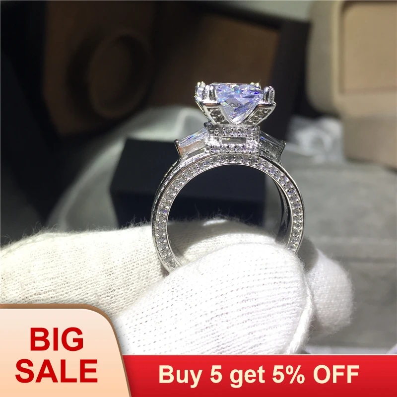 Простое кольцо с белым фианитом искусственное на палец для женщин помолвки