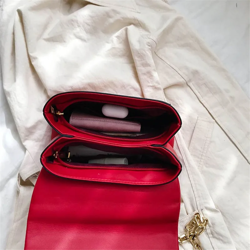 

TOYOOSKY European Fashion Female Rivet Messenger Bag 2020 New PU Leather Women's Designer Handbag Lock Chain Shoulder Bag