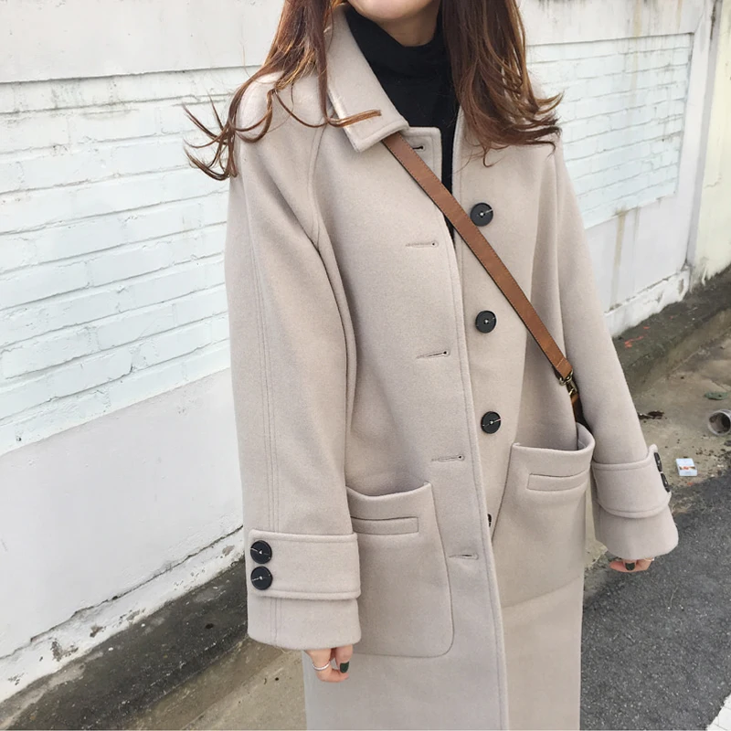

Coats & Jackets