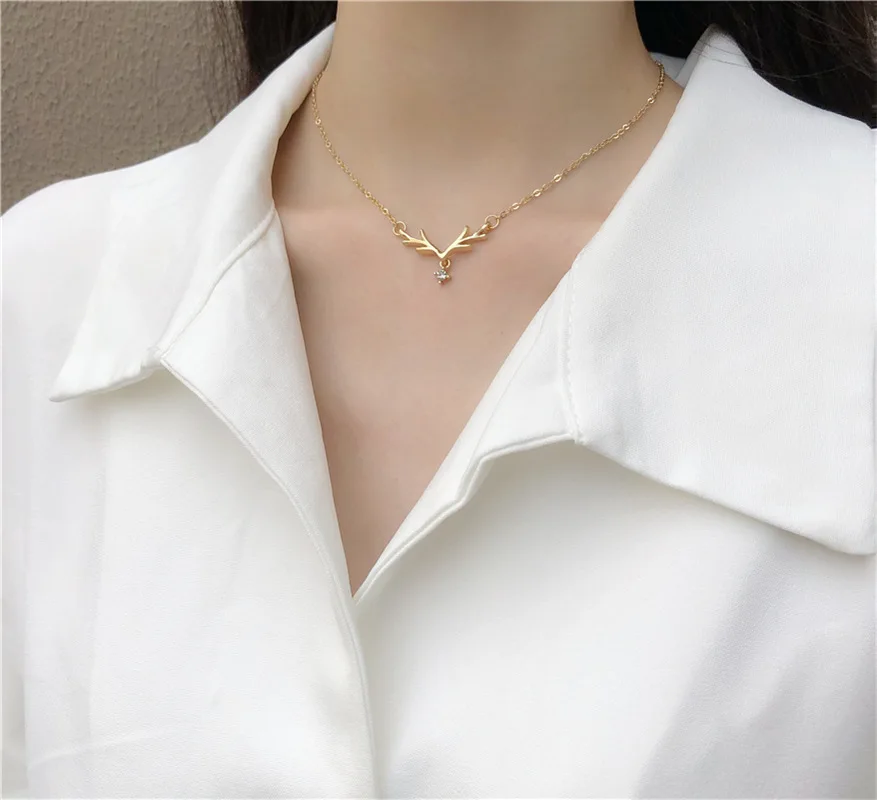 Классические Элегантные оленьих рогов Стразы инкрустированные ожерелье кулон в