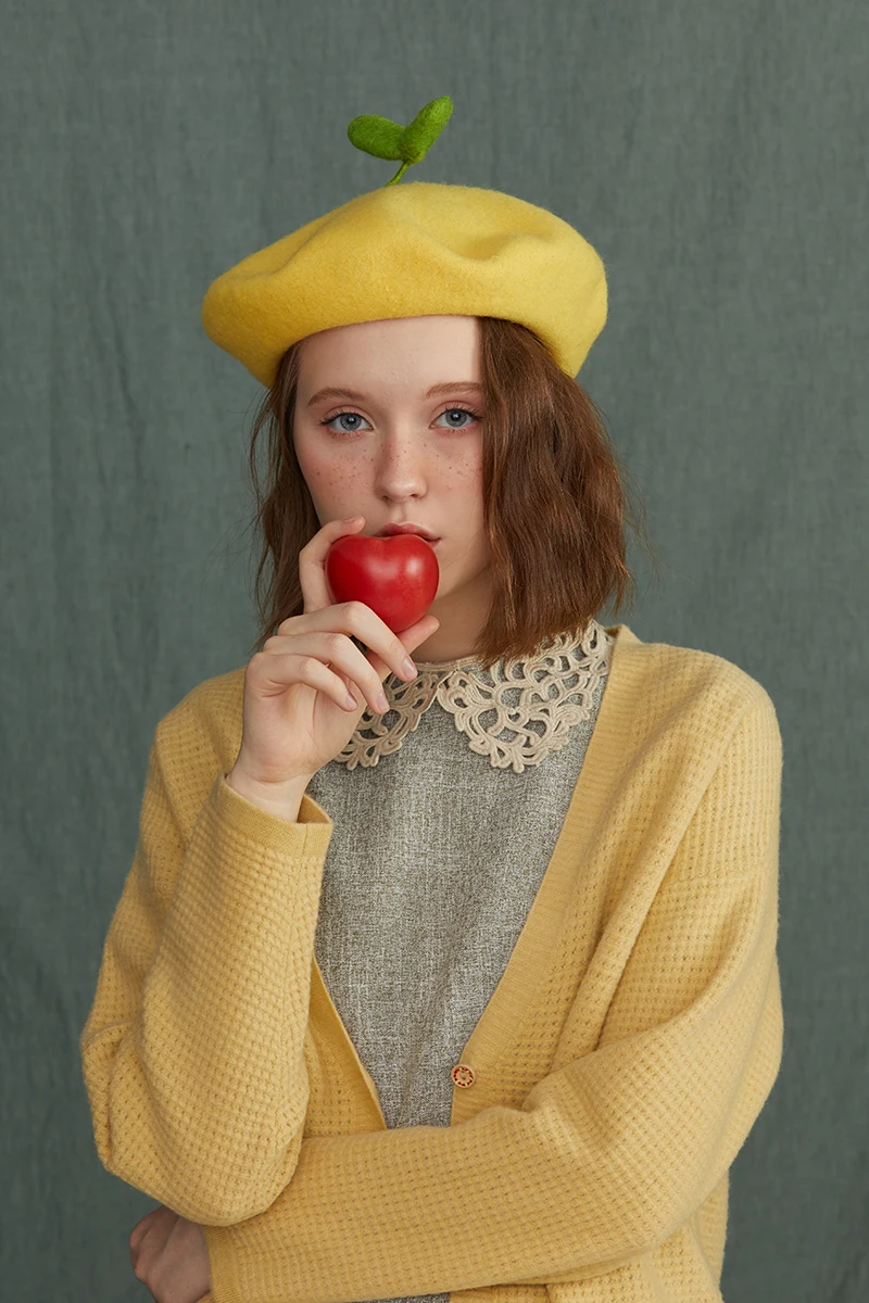 Ручная приманка Симпатичные повороты зеленый художник идет шапка берет Джокер