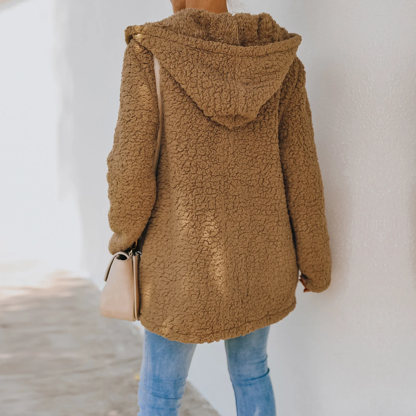 Lamb Wool Jacket High Quality Plush Outwear  Solid Color Casual Hooded Jacket Oversized Female Zipper Coat Winter New Fashion