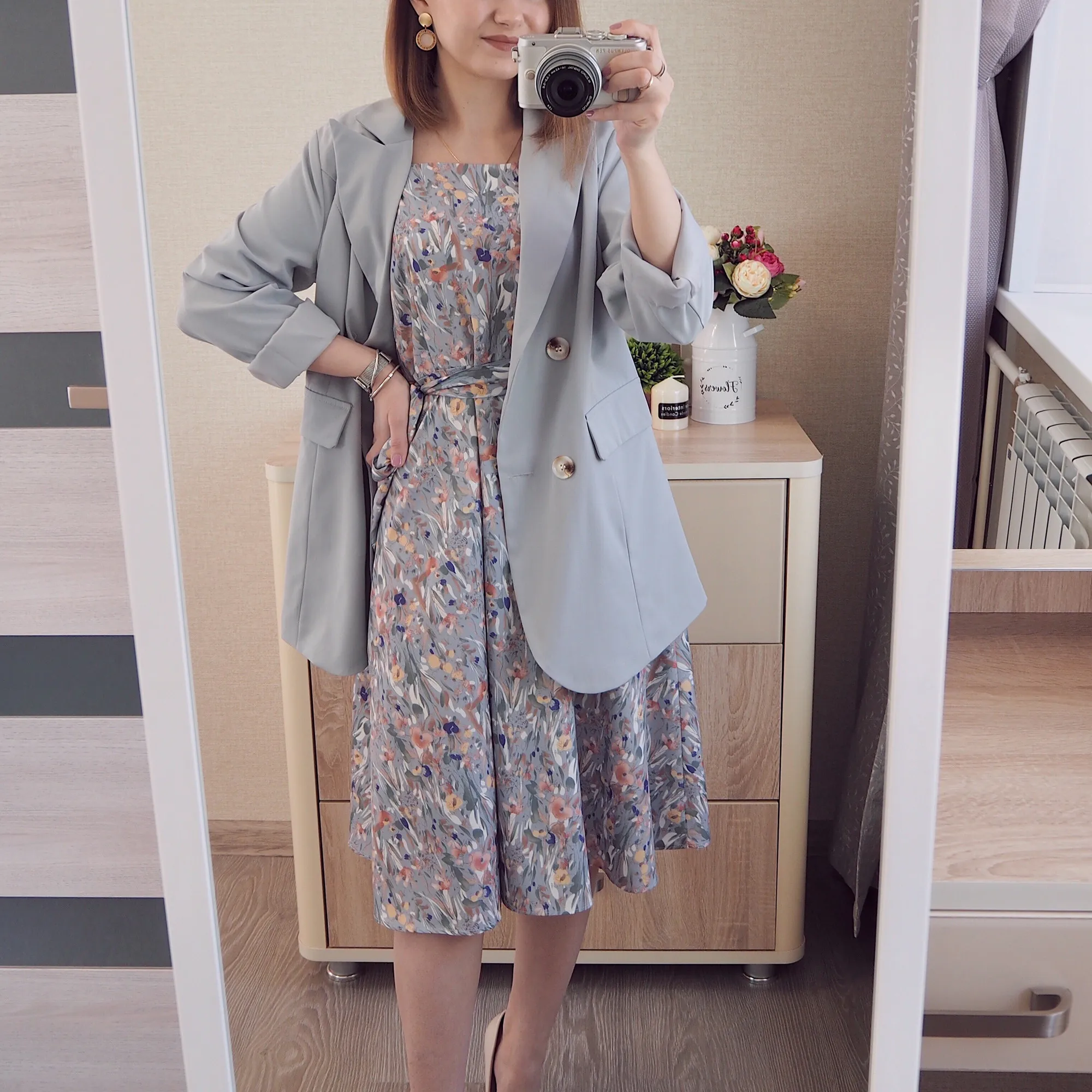 

2021 spring women's French style niche floral sling dress suit two-piece suit